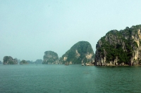 Halong Deluxe Cruise Full Day Tour: Limousine Transfers; Caves; Kayaking